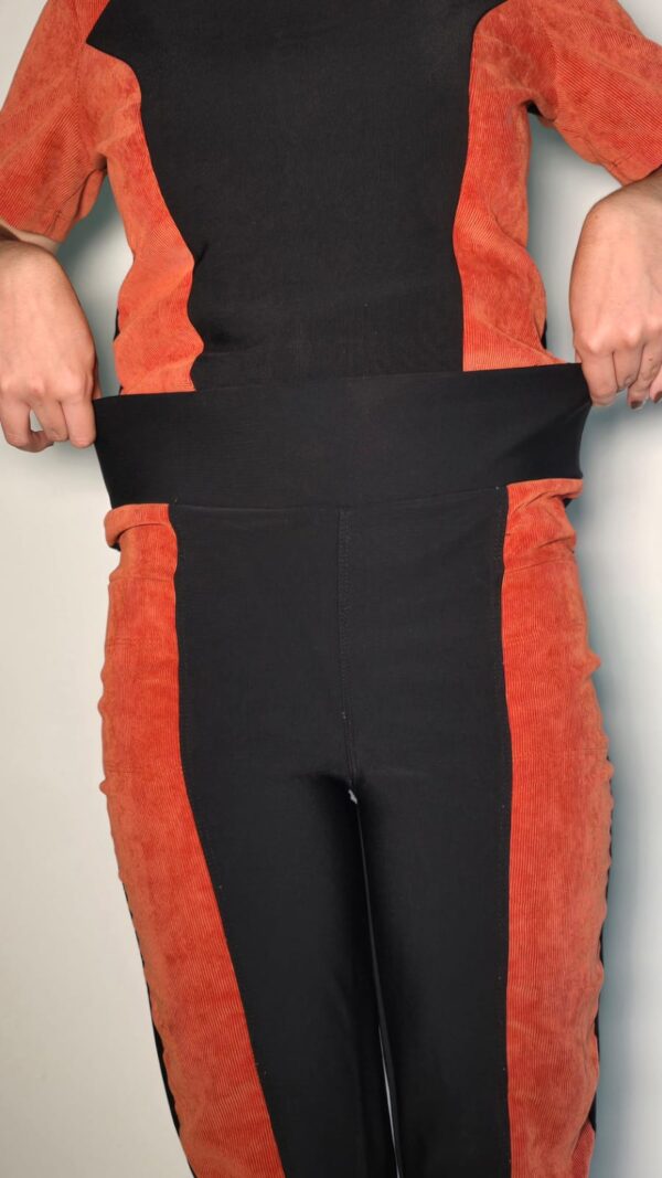 CONJUNTO CALÇA E BLUSA - BRECHÓ - Image 3