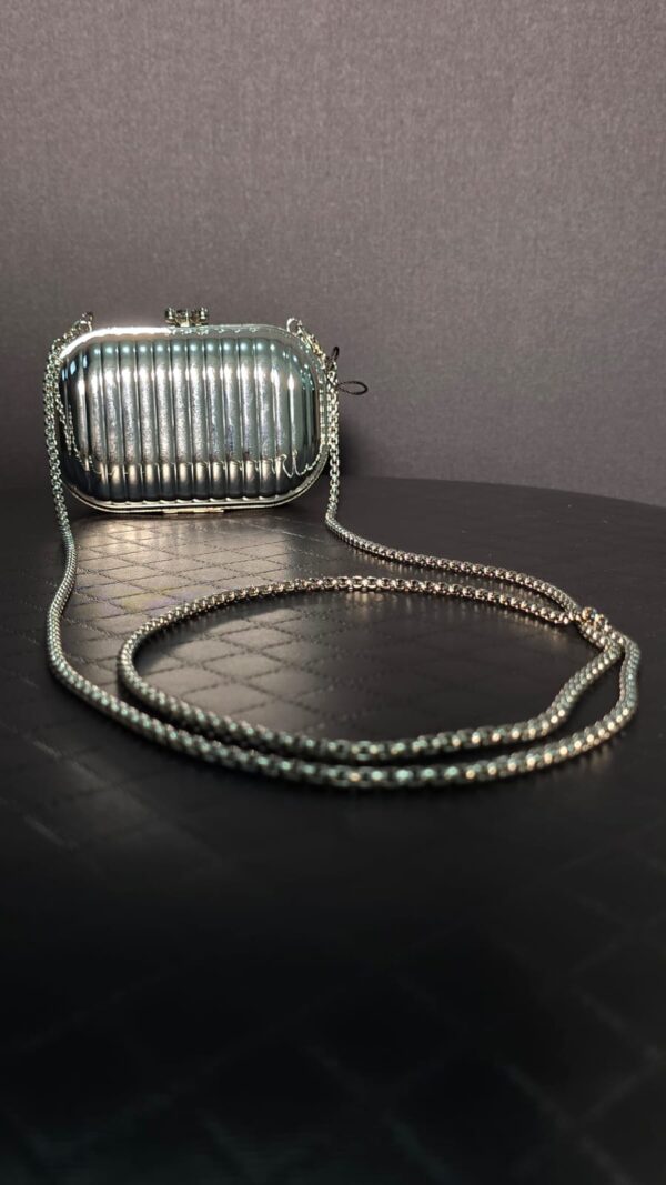 BOLSA CLUTCH PRATA- BRECHÓ - Image 4